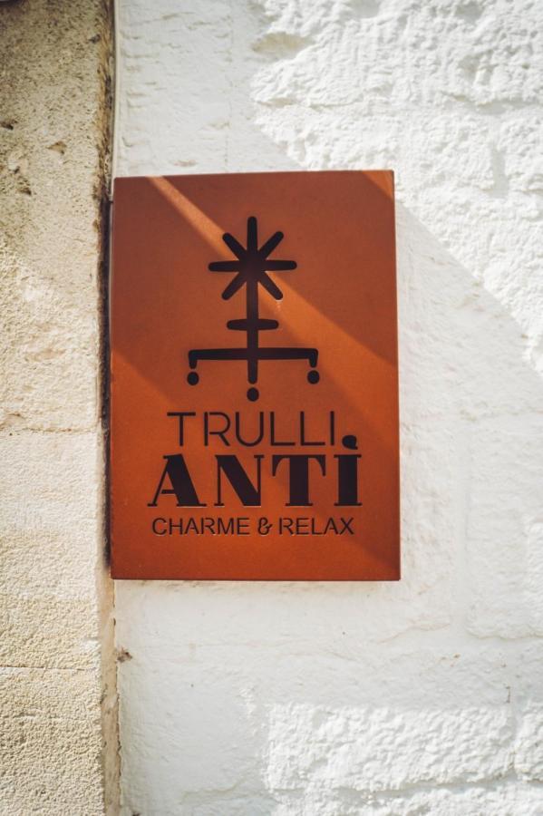 Trullo Malvasia-Trulli Anti Charme & Relax アルベロベッロ エクステリア 写真